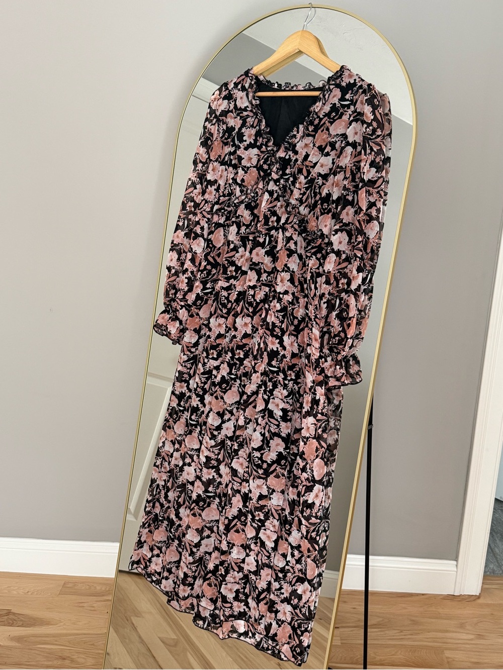 BLENCOT Womens Casual Boho Floral Deep V Neck Long Sleeve Maxi Dress